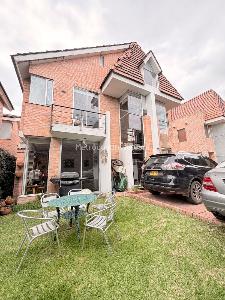 Casa de 3 alcobas en venta en Chía, Chía, 240 m² · foto 2 de 16