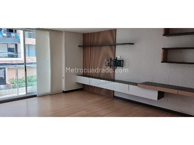 Apartamento de 2 alcobas en venta en Santa Barbara, Bogotá, 89 m² · foto 2 de 18