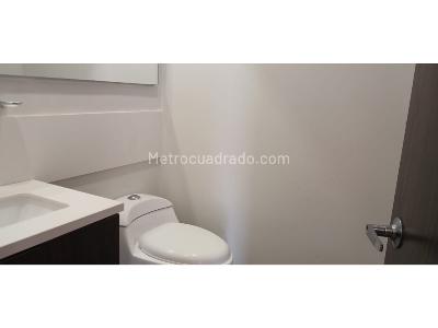 Apartamento de 2 alcobas en venta en Santa Barbara, Bogotá, 89 m² · foto 6 de 18