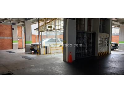 Apartamento de 2 alcobas en venta en Santa Barbara, Bogotá, 89 m² · foto 16 de 18