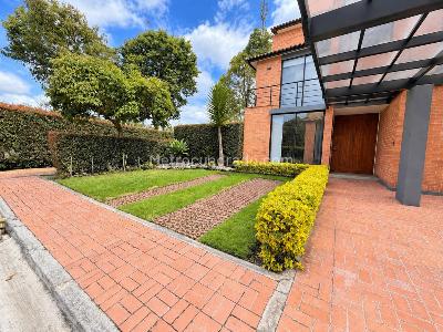Casa en venta en Bojaca, Chía · foto 2 de 20