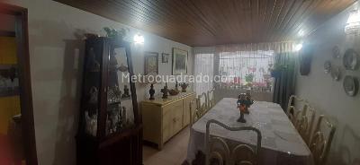 Casa de 3 alcobas en venta en Pasadena, Bogotá, 189 m² · foto 9 de 20