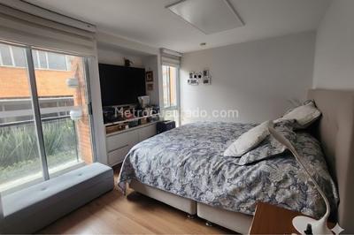Apartamento de 3 alcobas en venta en Cantagallo, Bogotá, 91 m² · foto 7 de 19