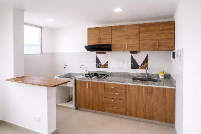 Apartamento de 2 alcobas en venta en Buenos Aires, Girardot, 53 m² · foto 5 de 16