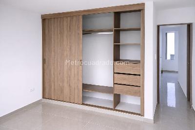 Apartamento de 2 alcobas en venta en Buenos Aires, Girardot, 51 m² · foto 11 de 12