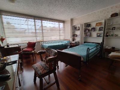 Apartamento de 4 alcobas en venta en Chico Norte Ii, Bogotá, 322 m² · foto 16 de 20
