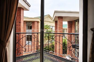 Casa de 4 alcobas en venta en Ibague, Ibagué, 215 m² · foto 2 de 17