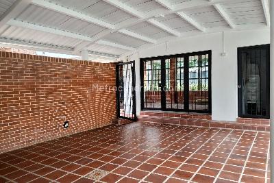 Casa de 4 alcobas en venta en Ibague, Ibagué, 215 m² · foto 4 de 17