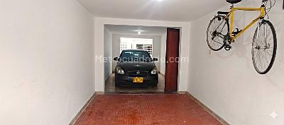 Casa en venta en San Jose Sur, Bogotá · foto 3 de 20