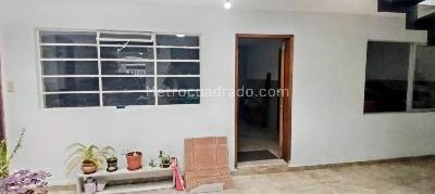 Casa en venta en San Jose Sur, Bogotá · foto 5 de 20