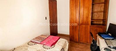 Casa en venta en San Jose Sur, Bogotá · foto 14 de 20
