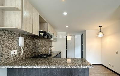 Apartaestudio en venta en Bella Suiza, Bogotá, 46 m² · foto 3 de 11