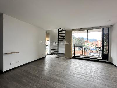 Apartaestudio en venta en Bella Suiza, Bogotá, 46 m² · foto 6 de 11