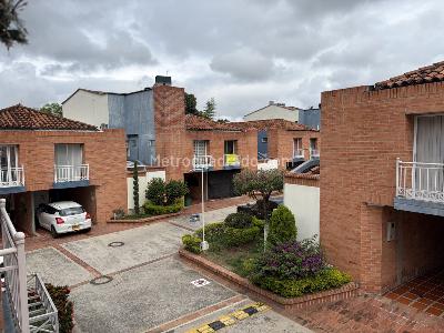 Casa de 3 alcobas en venta en Versalles, Floridablanca, 127 m² · foto 19 de 20