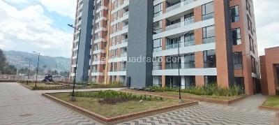 Apartamento en venta en Ciudad La Salle, Bogotá · foto 2 de 20