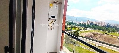 Apartamento en venta en Ciudad La Salle, Bogotá · foto 7 de 20