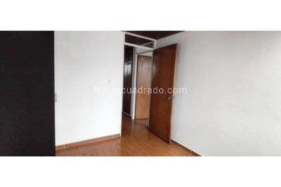 Apartamento en venta en Normandia, Bogotá · foto 11 de 20