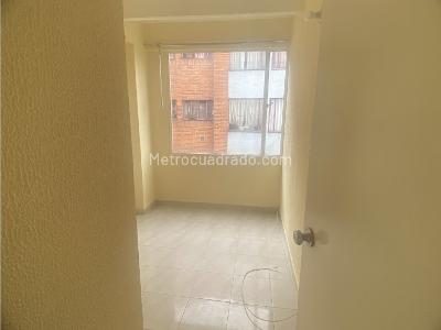 Apartamento en venta en Ciudad Montes, Bogotá · foto 9 de 20