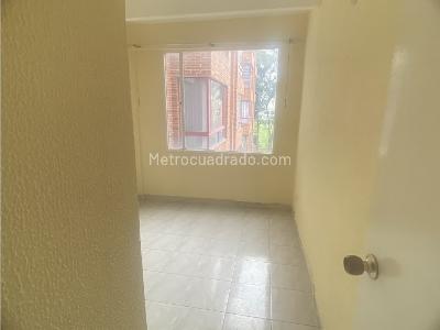 Apartamento en venta en Ciudad Montes, Bogotá · foto 12 de 20