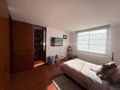 Apartamento de 4 alcobas en venta en El Batán, Bogotá, 188 m² · foto 19 de 20