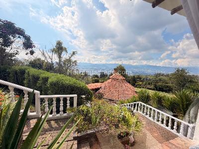 Casa de 4 alcobas en venta en Chia, Chía · foto 4 de 15
