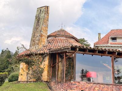 Casa de 4 alcobas en venta en Chia, Chía · foto 3 de 15