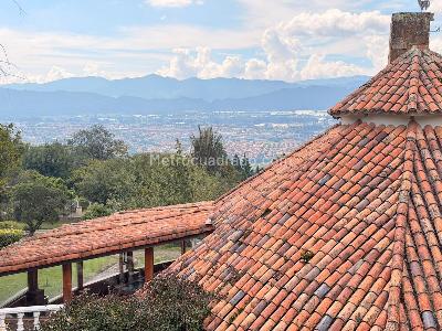 Casa de 4 alcobas en venta en Chia, Chía · foto 2 de 15