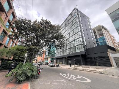 Apartamento de 1 alcoba en arriendo en Chico, Bogotá, 17 m² · foto 2 de 13