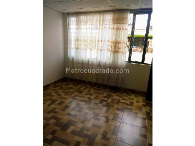 Casa de 5 alcobas en venta en Villa Del Rocio, Mosquera, 260 m² · foto 10 de 19
