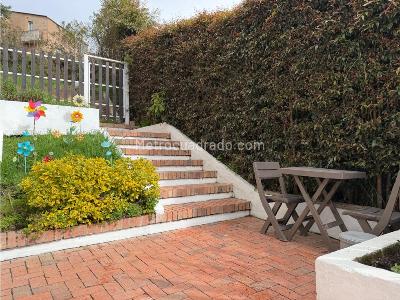 Casa de 3 alcobas en venta en Buenavista, La Calera, 165 m² · foto 2 de 16