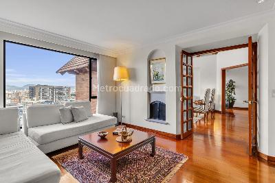 Apartamento de 3 alcobas en venta en Bosque De Pinos, Bogotá, 256 m² · foto 6 de 14