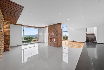 Casa de 4 alcobas en arriendo en Parcelacion San Jorge, Chía, 690 m² · foto 6 de 20