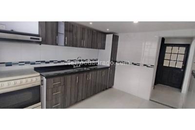 Casa en venta en Villa Luz, Bogotá · foto 11 de 20