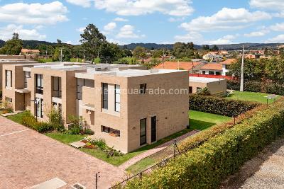 $1.200.000.000 en Conjunto Residencial Trazo