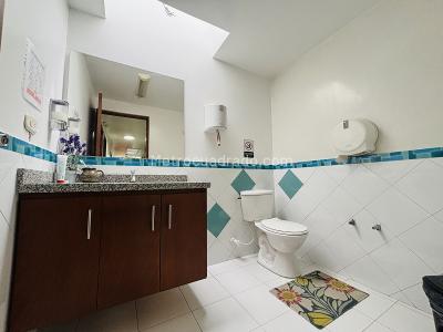 Casa de 5 alcobas en venta en San Patricio, Bogotá, 442 m² · foto 14 de 20