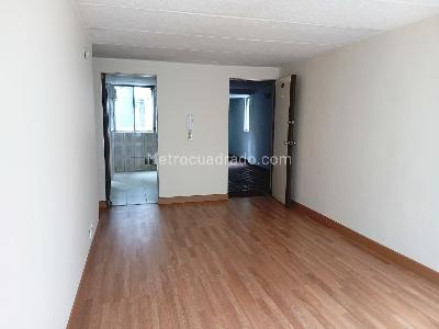 Apartamento de 4 alcobas en venta en Rincon Del Norte, Bogotá, 72 m² · foto 3 de 17