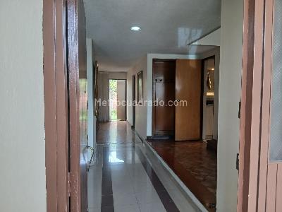 Casa de 4 alcobas en venta en Las Villas, Bogotá, 225 m² · foto 5 de 15
