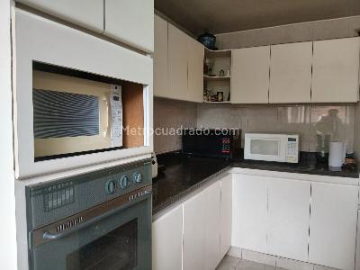 Casa de 4 alcobas en venta en Las Villas, Bogotá, 225 m² · foto 6 de 15