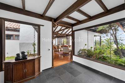 Casa de 5 alcobas en venta en Parcelacion Sindamanoy, Chía, 614 m² · foto 2 de 17