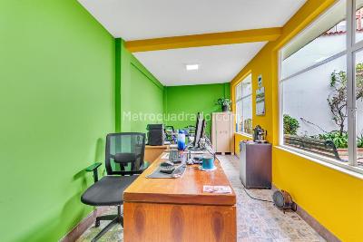 Casa de 5 alcobas en venta en Nicolas De Federman, Bogotá, 376 m² · foto 9 de 12