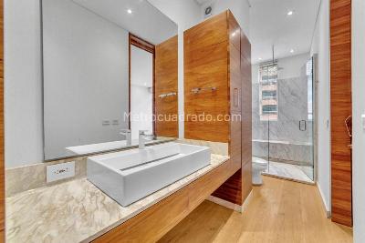 Apartamento de 4 alcobas en venta en Los Rosales, Bogotá, 274 m² · foto 6 de 16