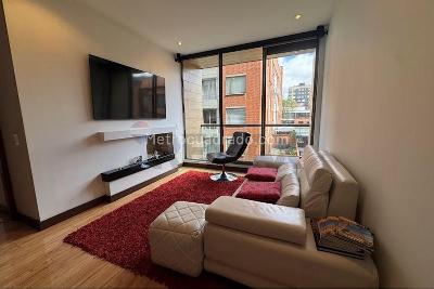 Apartaestudio en venta en Chico Norte, Bogotá, 57 m² · foto 3 de 17