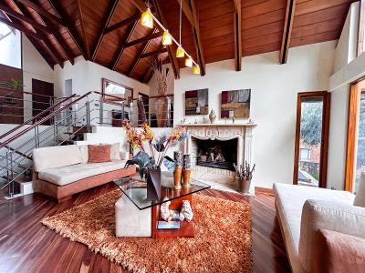 Casa en venta en Bosque De Pinos, Bogotá · foto 2 de 17