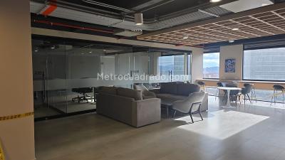 Apartamento de 1 alcoba en venta en Bosque De Pinos, Bogotá, 27 m² · foto 16 de 20