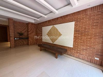Apartamento de 3 alcobas en venta en Las Acacias, Bogotá, 314 m² · foto 19 de 20