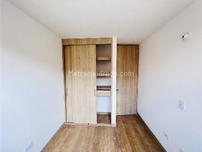 Apartamento en venta en Mosquera, Mosquera · foto 8 de 20