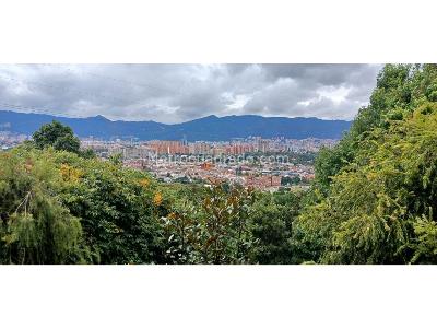 Apartamento de 3 alcobas en venta en Balcones De Lindaraja, Bogotá, 177 m² · foto 2 de 20