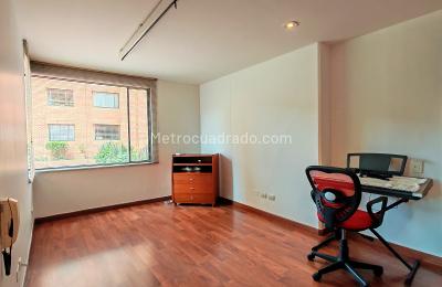 Apartamento de 3 alcobas en venta en Recodo Del Country, Bogotá, 128 m² · foto 10 de 18