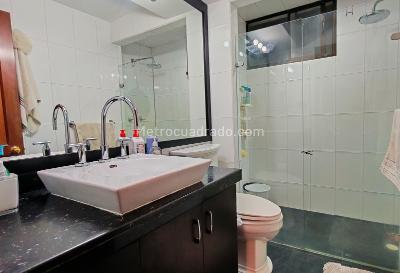 Apartamento de 3 alcobas en venta en Recodo Del Country, Bogotá, 128 m² · foto 17 de 18