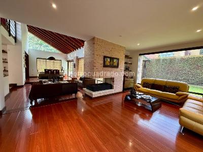 Casa de 4 alcobas en venta en Vereda Fonqueta, Chía, 1145 m² · foto 3 de 20